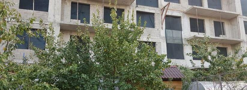 Независимая судебная экспертиза выявила много нарушений в ходе строительства скандального дома в Мысхако