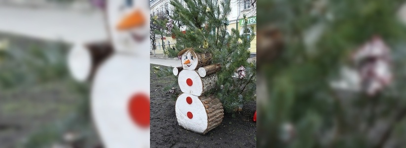 Суровый новороссийский снеговик: в аллее города появилась деревянная скульптура