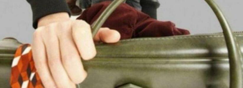 33-летний рецидивист украл у жительницы Новороссийска сумку в парикмахерской