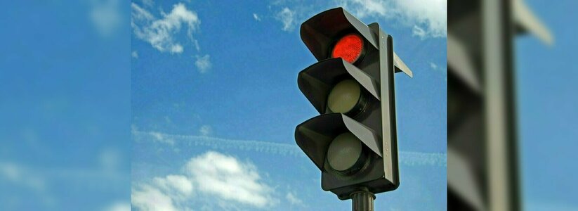 На Кирилловском повороте в городе Новороссийске будет изменена работа светофора