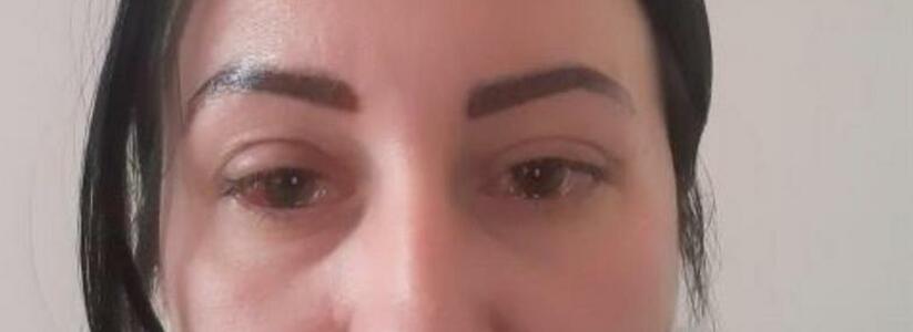 "Я почувствовала жуткую боль и резь!": жительница Новороссийска получила ожог глаз второй степени в тату-салоне