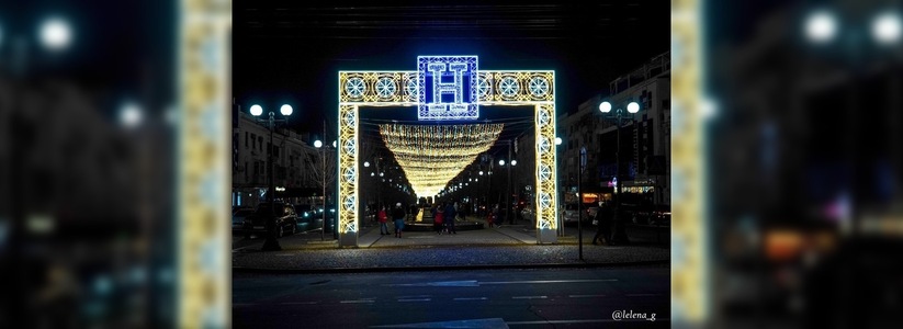 Городские власти Новороссийска рассказали, до какого числа новогодние украшения будут радовать горожан