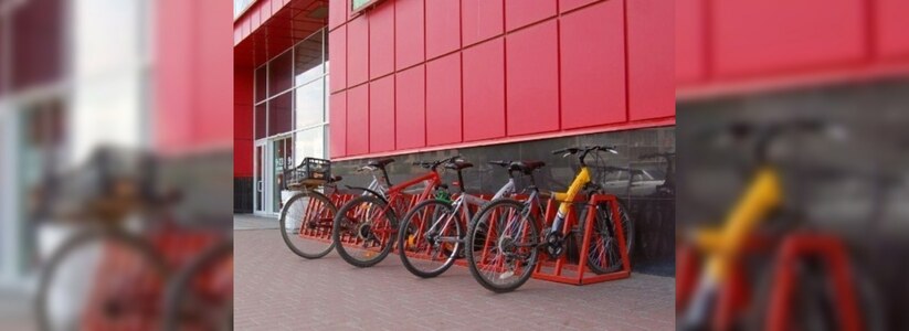 Жители Новороссийска пожаловались на недостаточное количество парковок для велосипедов