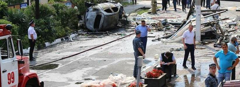 В Новороссийске на Анапском шоссе произошел взрыв