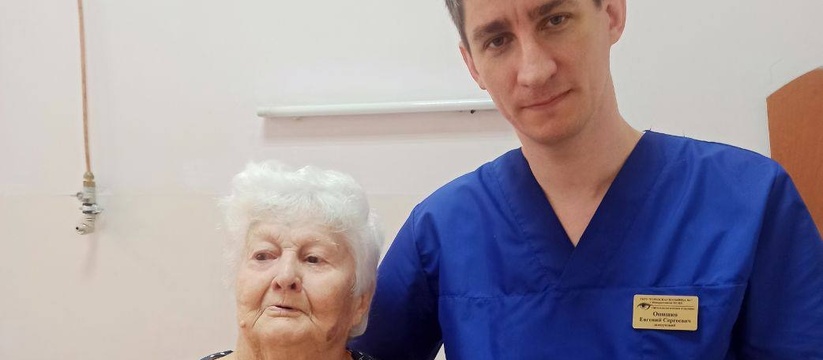 Медики Новороссийска вернули зрение пенсионерке из интерната, почти полностью ослепшей пять лет назад 