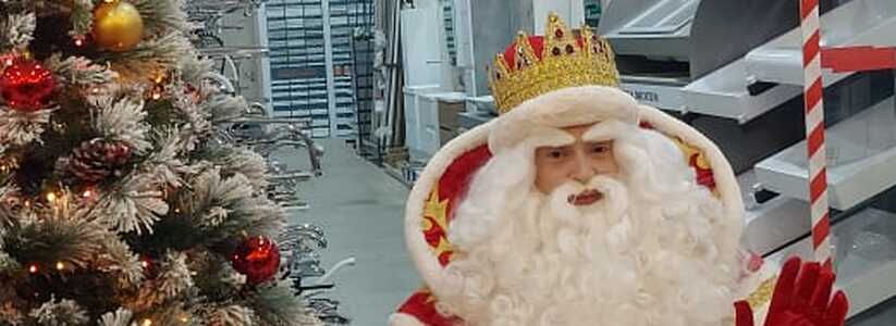 Детская радость, веселье и сладкие подарки: в магазине «Маловичко» прошел прямой эфир с Дедом Морозом