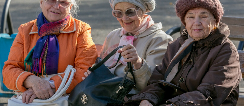 Государство предоставляет пенсионерам ряд льгот для отдыха.На пенсии россияне могут воспользоваться раз в год путевками в санаторий.