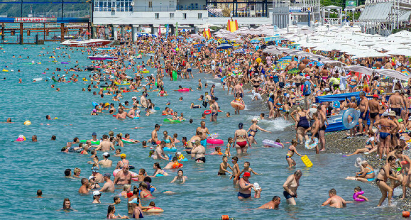 «Море грязное, люди наглые!»: честный отзыв туристов об отдыхе на Черноморском побережье