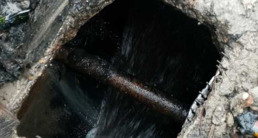 В Новороссийске устранили двухмесячную течь на улице Рыжова 