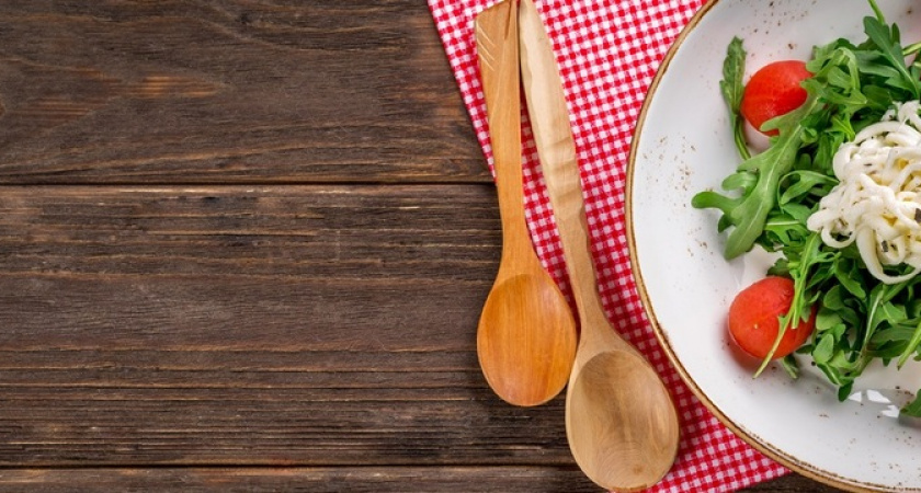 На аромат этого салата сбегутся все соседи: готовится за считанные минуты