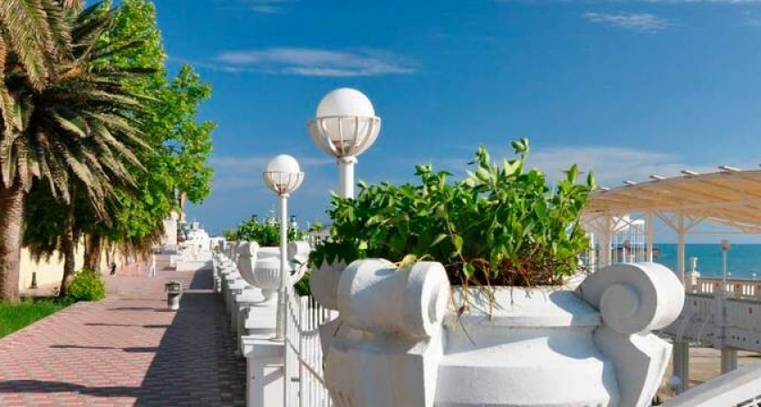 Платил на каждом шагу: честный отзыв туриста об отдыхе в Сочи