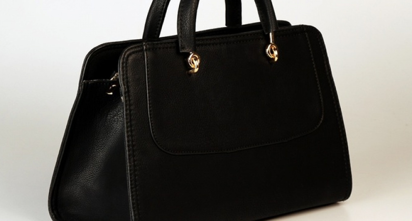 Простой способ отличить натуральную кожу от заменителя: никто не сможет вас обмануть