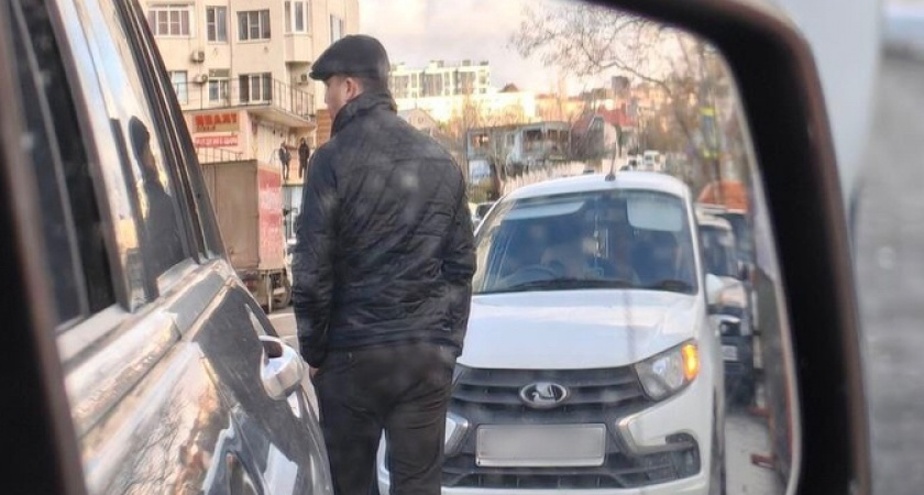 В Новороссийске объявились автомобильные попрошайки