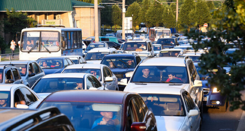 На чем будут ездить горожане? Новороссийцы негодуют из-за отвратительной работы общественного транспорта