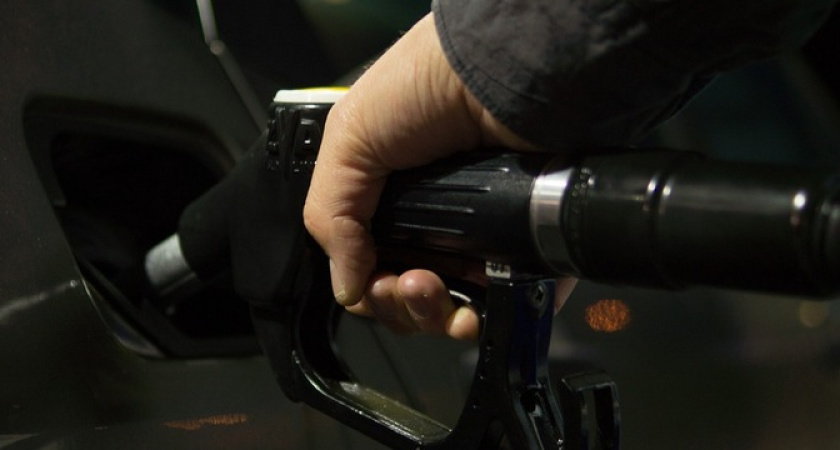 На АЗС зальют полный бак бензина бесплатно с 9 июня: автолюбителей ждет приятный сюрприз