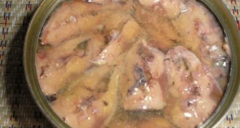 Кусочек к кусочку! Эксперты Роскачества назвали марки стоящей консервированной сайры 