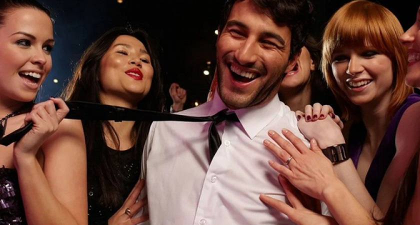 Скрытые поступки, которые выдают бабника на первом свидании