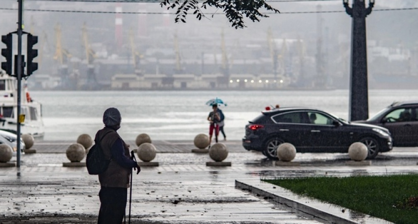 Погода резко ухудшится: в Новороссийске ожидаются град, грозы и шквалистый ветер