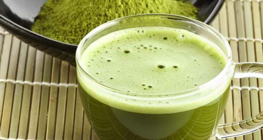 Всего одна чашка в день: в чем польза и вред чая матча