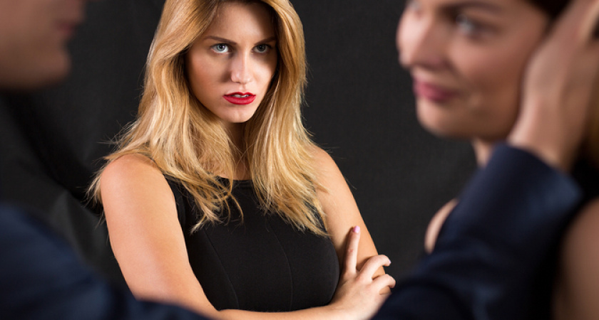 Признаки гулящей женщины: это выдает любовников сразу