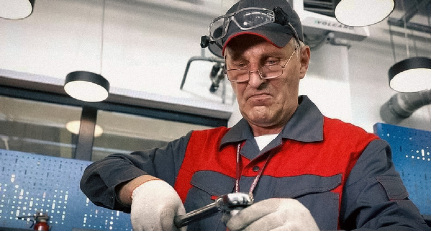 И работающим, и неработающим пенсионерам: в правительстве сказали, кому рассчитывать на разовое зачисление в 19 500 рублей