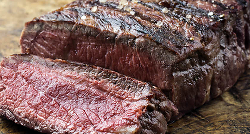 Самый желанный подарок на тарелке, муж будет благодарен. Другого подарка и не надо!