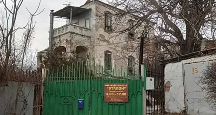 Власти Новороссийска не разрешили бизнесмену сносить дачу дореволюционной постройки и возводить на ее месте гостиницу