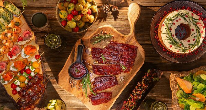 Не злите дракона: что обязательно должно быть на новогоднем столе 2024