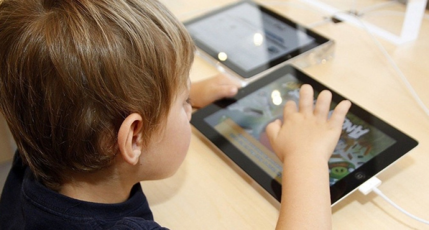 В Новороссийске мошенники придумали как обманывать детей и узнавать через них данные банковских карт родителей: пострадали уже двое местных жителей