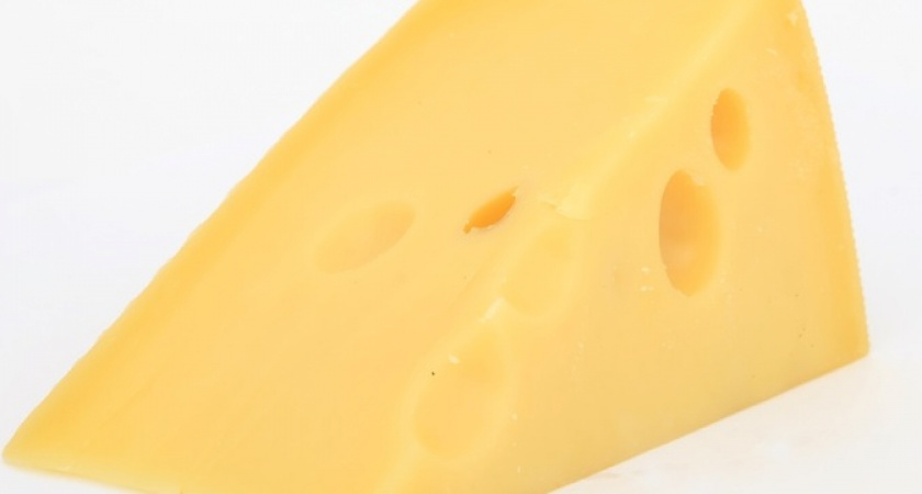 Гадость в упаковке: специалисты Роскачества назвали сыры, от покупки которых лучше воздержаться