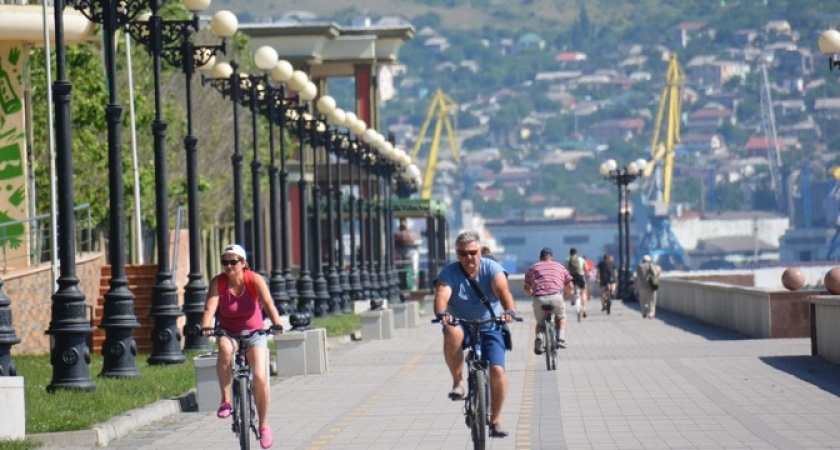 Жара снова наступит: синоптики рассказали о прогнозе погоды в ближайшие дни 
