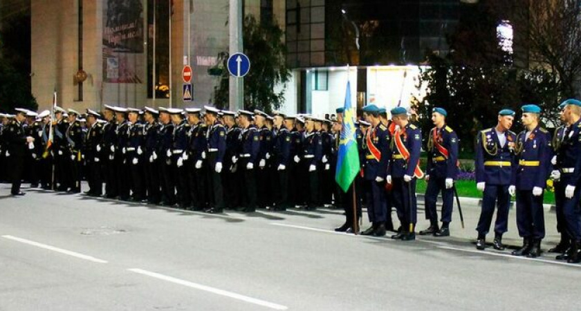 В Новороссийске сегодня пройдет генеральная репетиция парада Победы: какие улицы перекроют