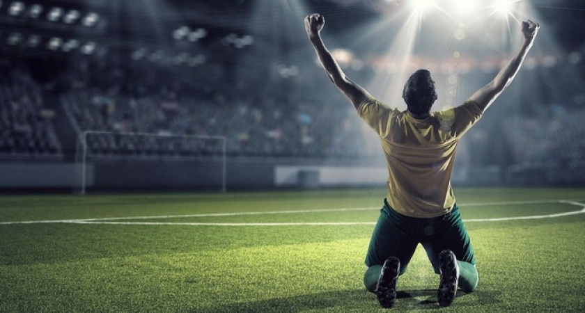 Успехи и неудачи футбольных сборных на Евро