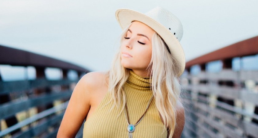 Попадут в денежный поток: Глоба назвал единственный знак, которого ждет прибыльная полоса с 9 апреля