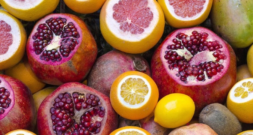 Чревато язвой: какие продукты нельзя есть на голодный желудок