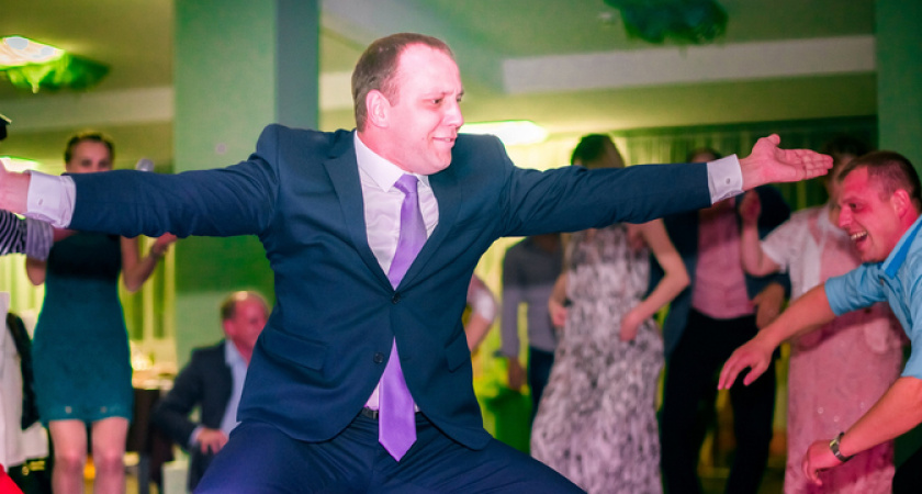 Близнецы могут натворить глупостей под алкоголем, а Рыбы получить штраф за нарушение ПДД: гороскоп на неделю с 25 сентября по 1 октября 