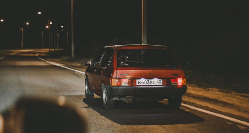 «Как же надоели эти гонщики!»: жители улицы Мурата Ахеджака пожаловались на жуткий гул по ночам