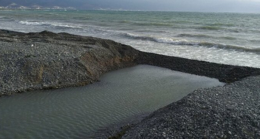 Активисты получили ответ на свое обращение Генпрокурору России по вопросу закрытого прорана в Суджукскую лагуну
