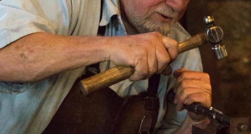 Оставили без пенсии: миллионам пожилых россиян пришлось выйти на работу