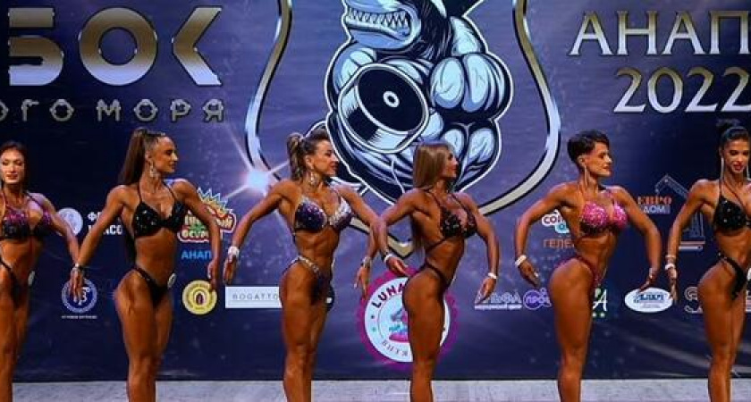 8 курсов "химии", облучение и "слоновость": жительница Новороссийска поборола рак и стала бодибилдером