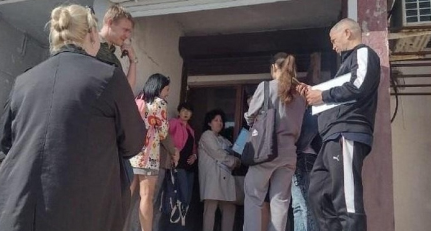 До конца мая печать о гражданстве в Новороссийске будут ставить только тем детям, кто идет в этом году в первый класс или поступает в детский сад