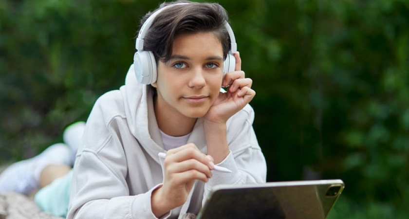 На Кубани дети переключились с TikTok на мессенджеры