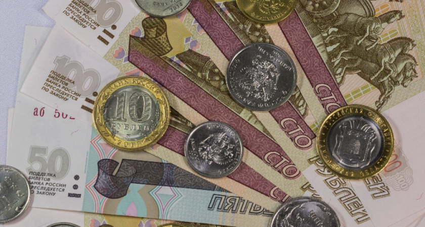 Решено повысить пенсии на 30%, том числе и работающим