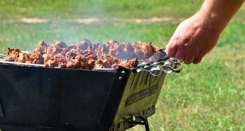 Шашлык получится невероятно вкусным и сочным: готовить его нужно только так