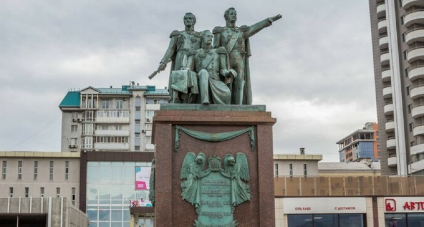 В Новороссийске отреставрируют памятник отцам-основателям города