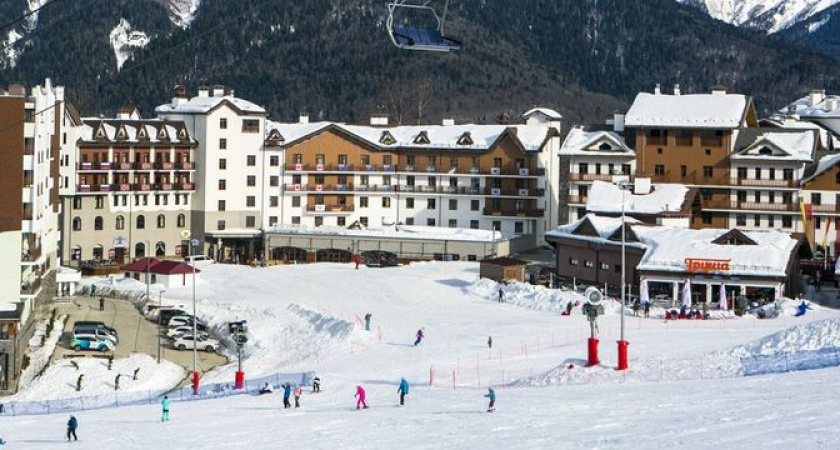 Все дорого, везде очереди, сервис хромает: минусы отдыха на Красной Поляне