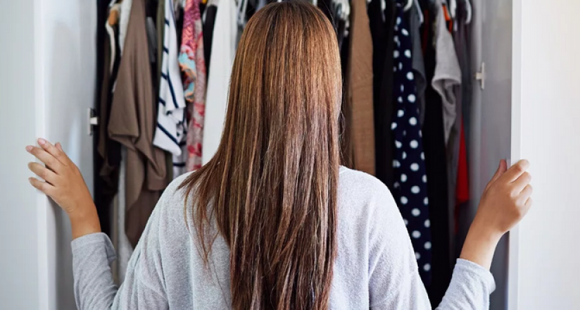 Его будут носить все: стилисты рассказали о самом модном цвете весны-2024