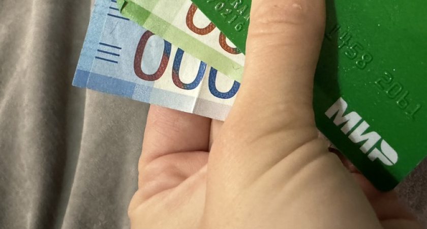 Указ подписан. Новое правило ждет тех, кто оставляет деньги на банковской карте, уже с 22 марта 