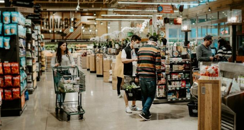 «Не вздумайте брать»: Роскачество предупреждает всех, кто закупается в «Пятерочке», «Магните» и «Перекрестке»