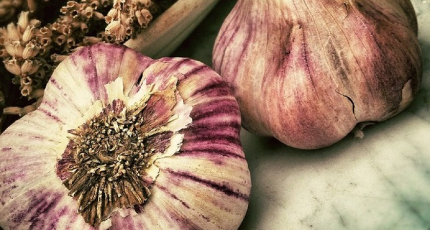 Старение на стопе: что нужно есть, чтобы оставаться молодым